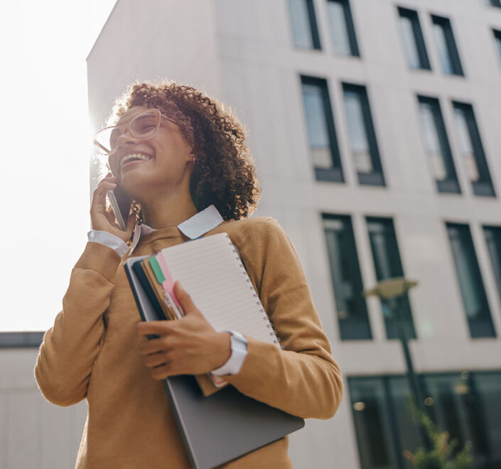 Business woman talking to a client.